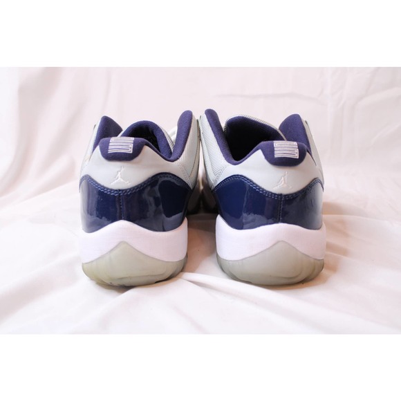 Jordan 11 Low Georgetown - 12 Men\'s - Damaged Box